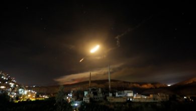 تعرضت العاصمة السورية دمشق الواقع تحت سيطرة نظام الأسد لقصف عنيف من قبل الاحتلال الإسرائيلي مما خلف قتلى وجرحى بصفوف جنود الأسد.