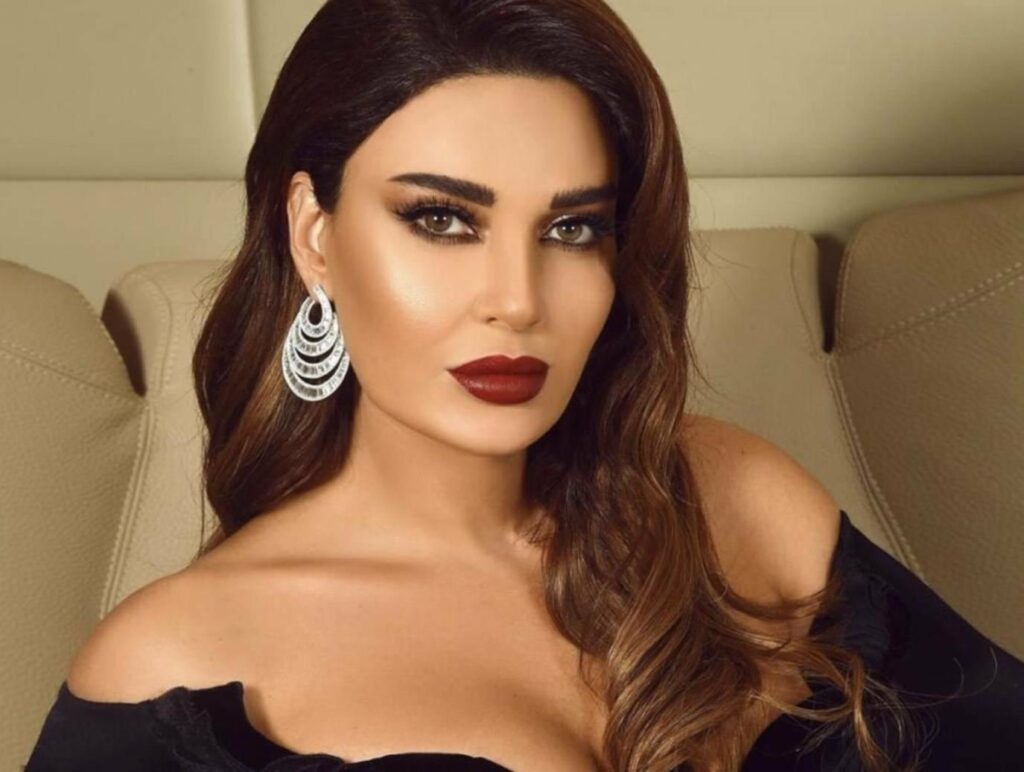 الفنانة سيرين عبد النور